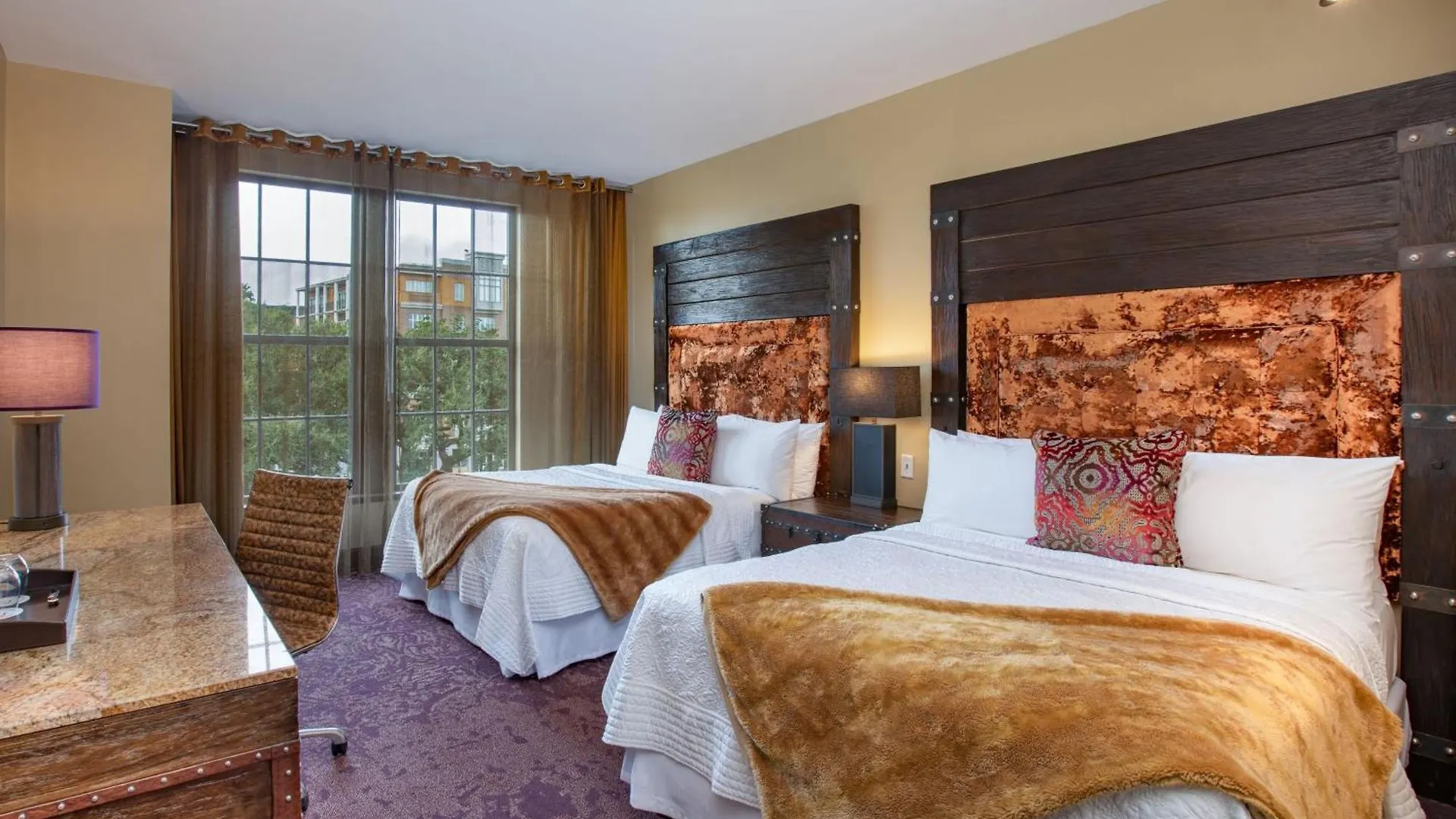 The Bohemian Hotel Savannah Riverfront, Autograph Collection