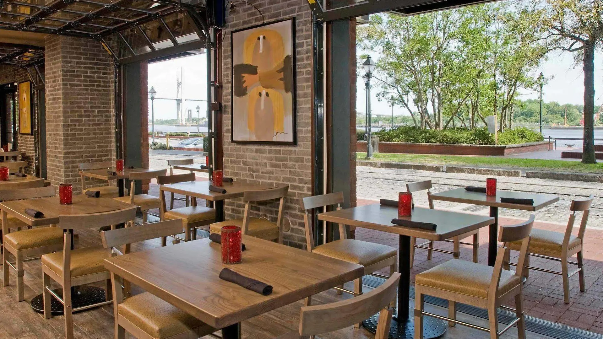 The Bohemian Hotel Savannah Riverfront, Autograph Collection