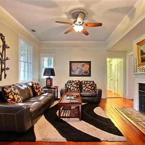 Forsyth Park West Garden Level Holiday home