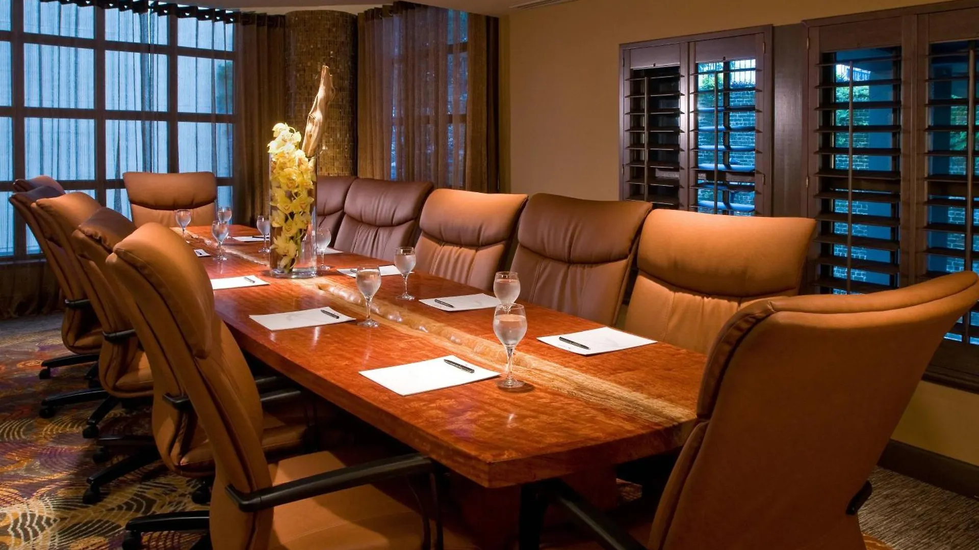 The Bohemian Hotel Savannah Riverfront, Autograph Collection 4*,