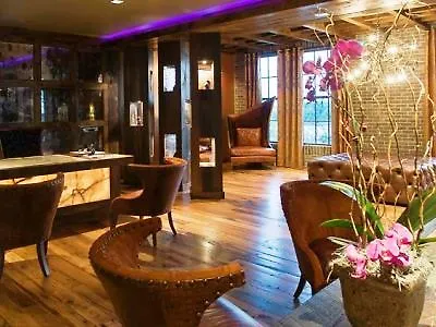 The Bohemian Hotel Savannah Riverfront, Autograph Collection
