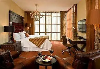 The Bohemian Hotel Savannah Riverfront, Autograph Collection